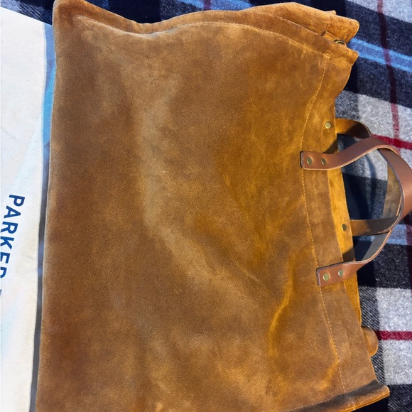 Parker Thatch XL Mimi in Suede - Picture 15 of 15